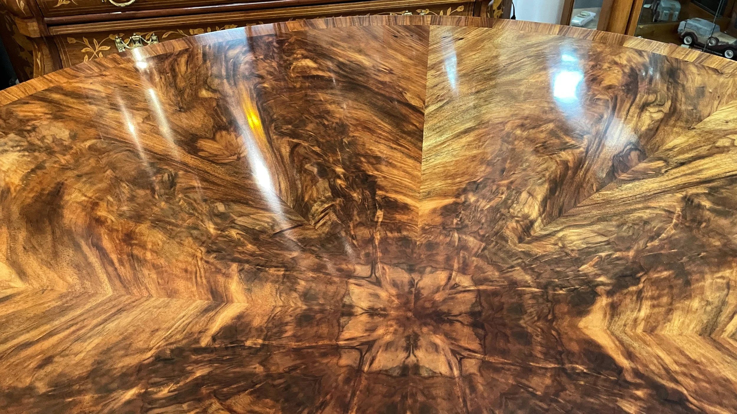 Encore Furniture Gallery-Theodore Alexander Flame Walnut Leather
